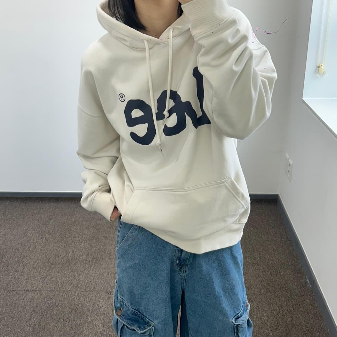 Lee 리 네이비 로고 아이보리 후드티 상품이미지2