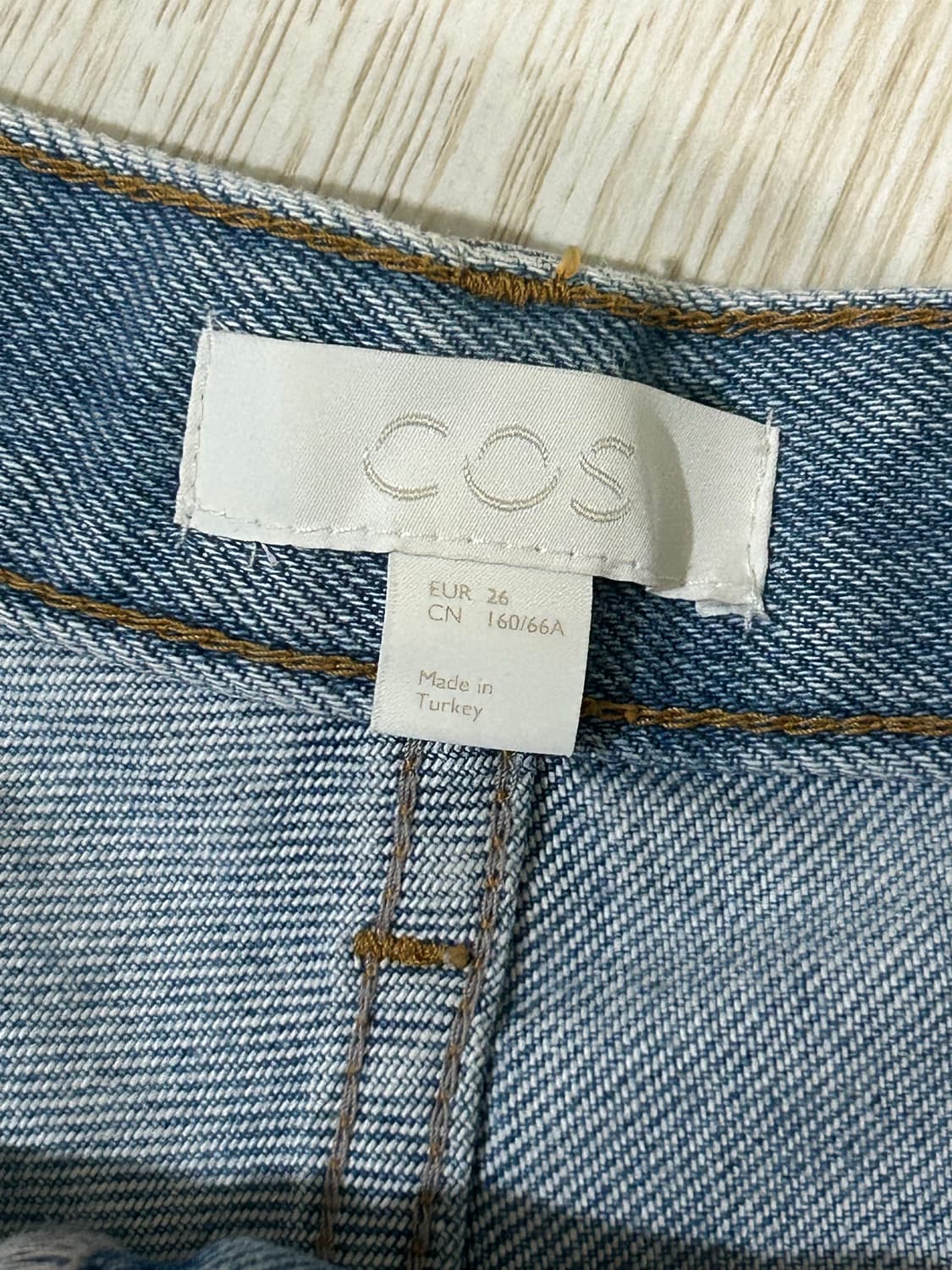 Cos 데님 쇼츠 상품이미지3