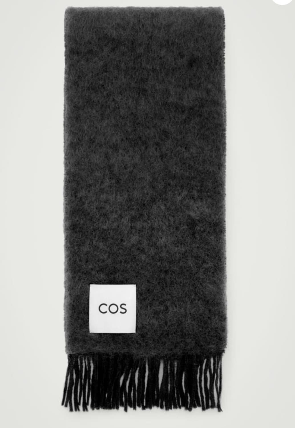 COS 프린지 모헤어 머플러 블랙 상품이미지1