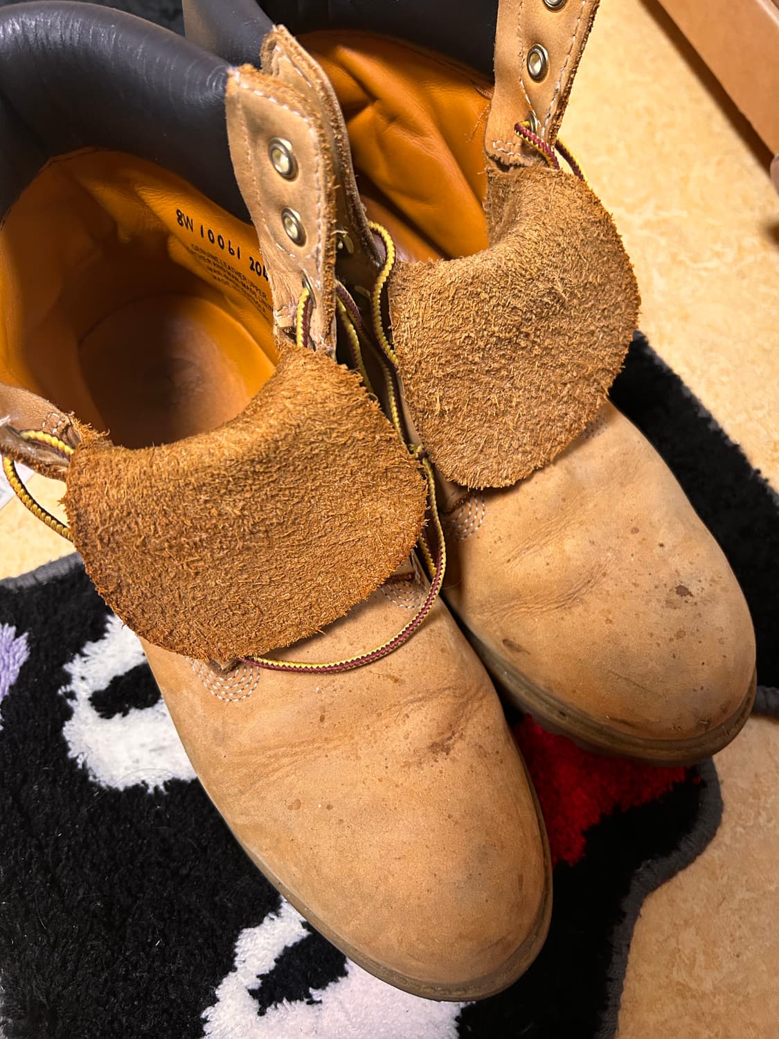 팀버랜드 6인치 부츠 판매합니다 상품이미지1