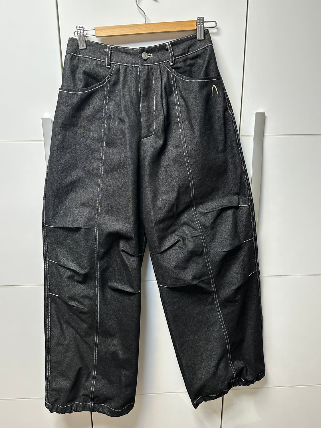 아캄 Knee Pin-tuck Printed 데님 팬츠 상품이미지2