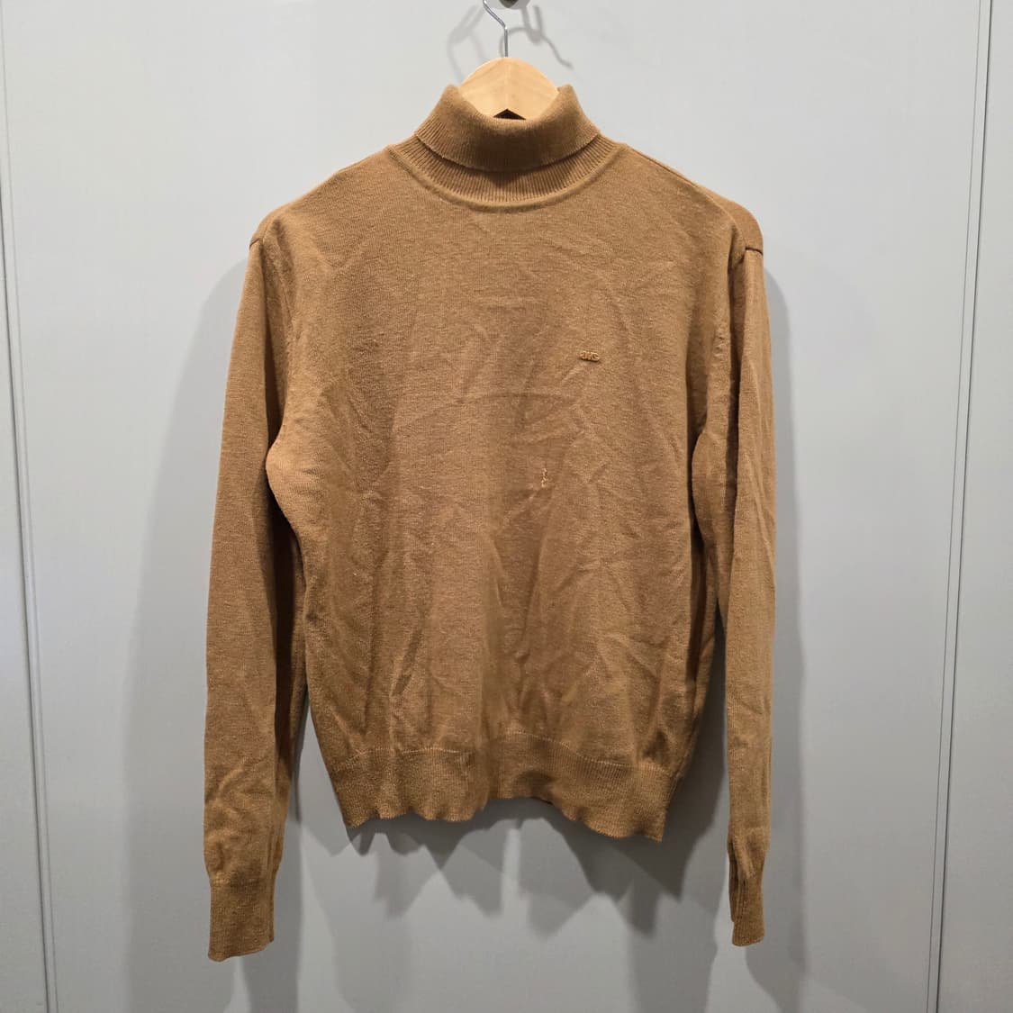 닥스(DAKS) 터틀넥 니트 스웨터 상품이미지1