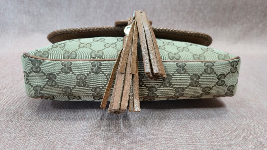 [정품] 구찌 GG 캔버스 태슬 클러치 숄더 (시리얼보유) 상품이미지4