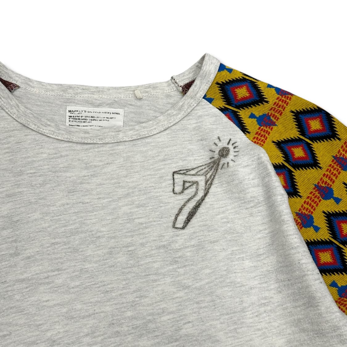 Hand-Drawn Graphic Knit Sleeve Tee 상품이미지3