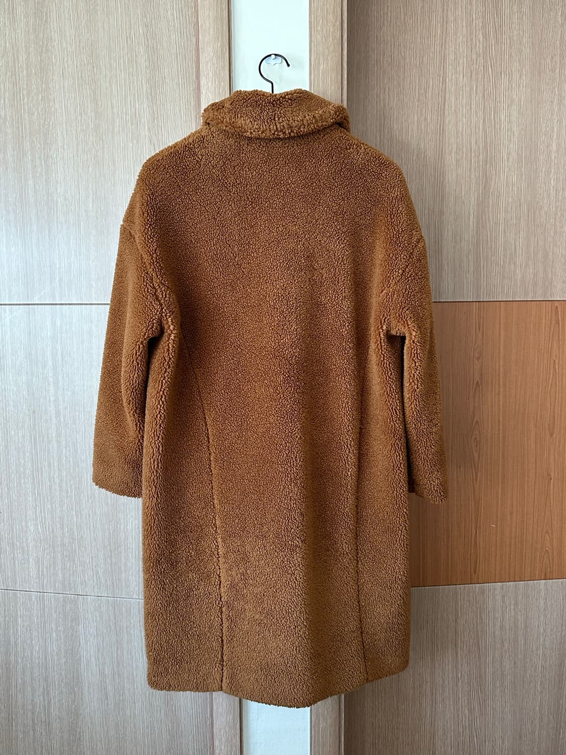 RAIVE TEDDY BEAR COAT brown 뽀글이코트 상품이미지3