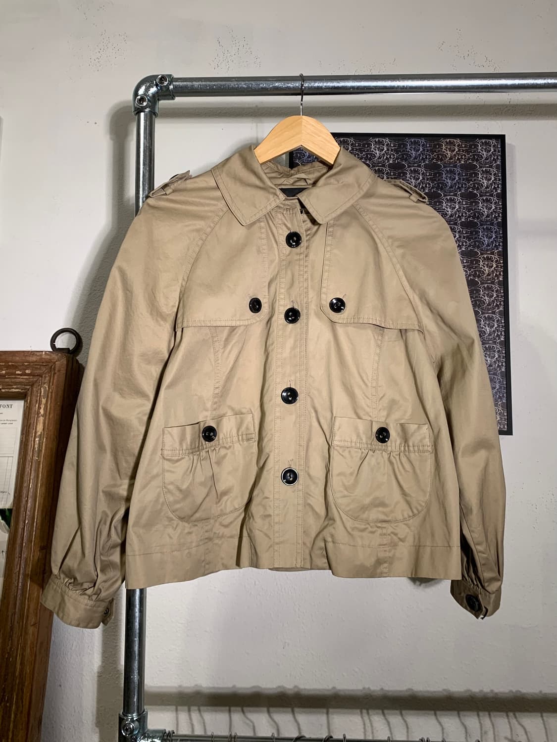 빔즈보이 플라워 프린팅 건플랩 크롭자켓 상품이미지2