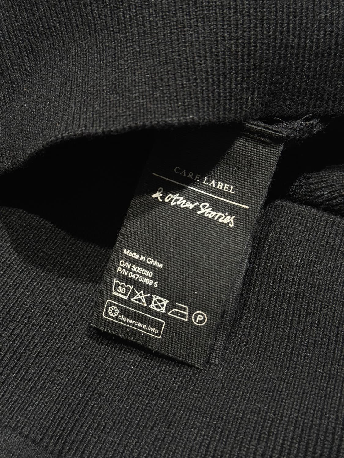 & Other Stories 하트 니트 블랙 XS 상품이미지5