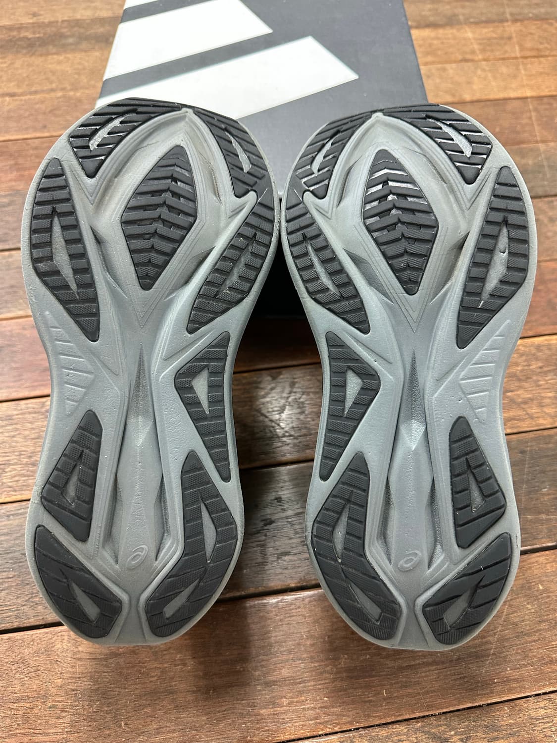 아식스 슈퍼블라스트2 블랙 245 상품이미지8