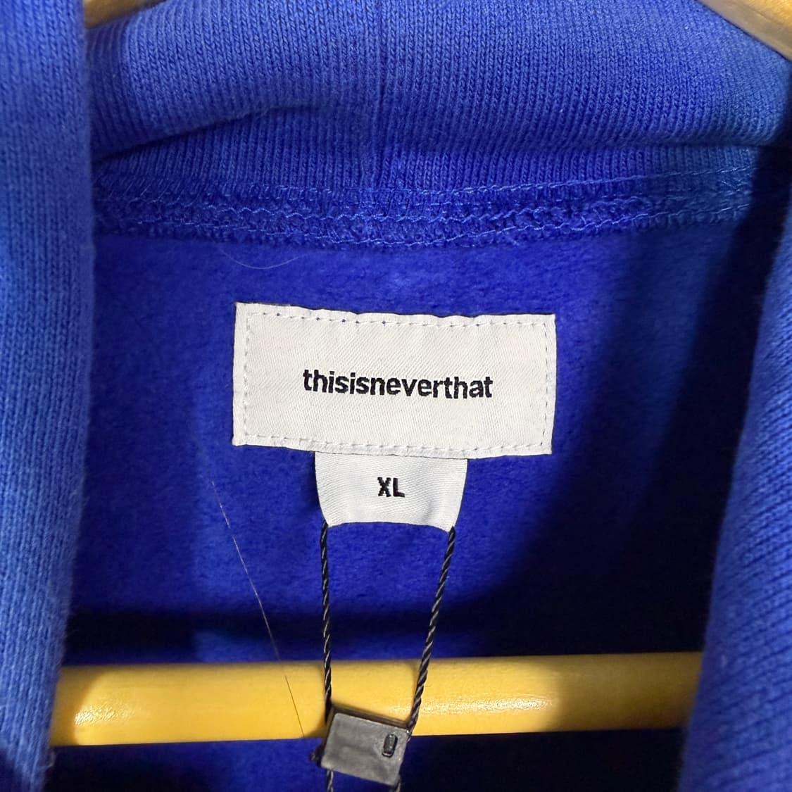 에브리띵 컴즈 풀 서클 블루 후드티 상품이미지4