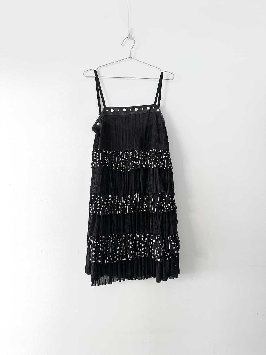 Hanging pattern ruffle mini ops  상품이미지1