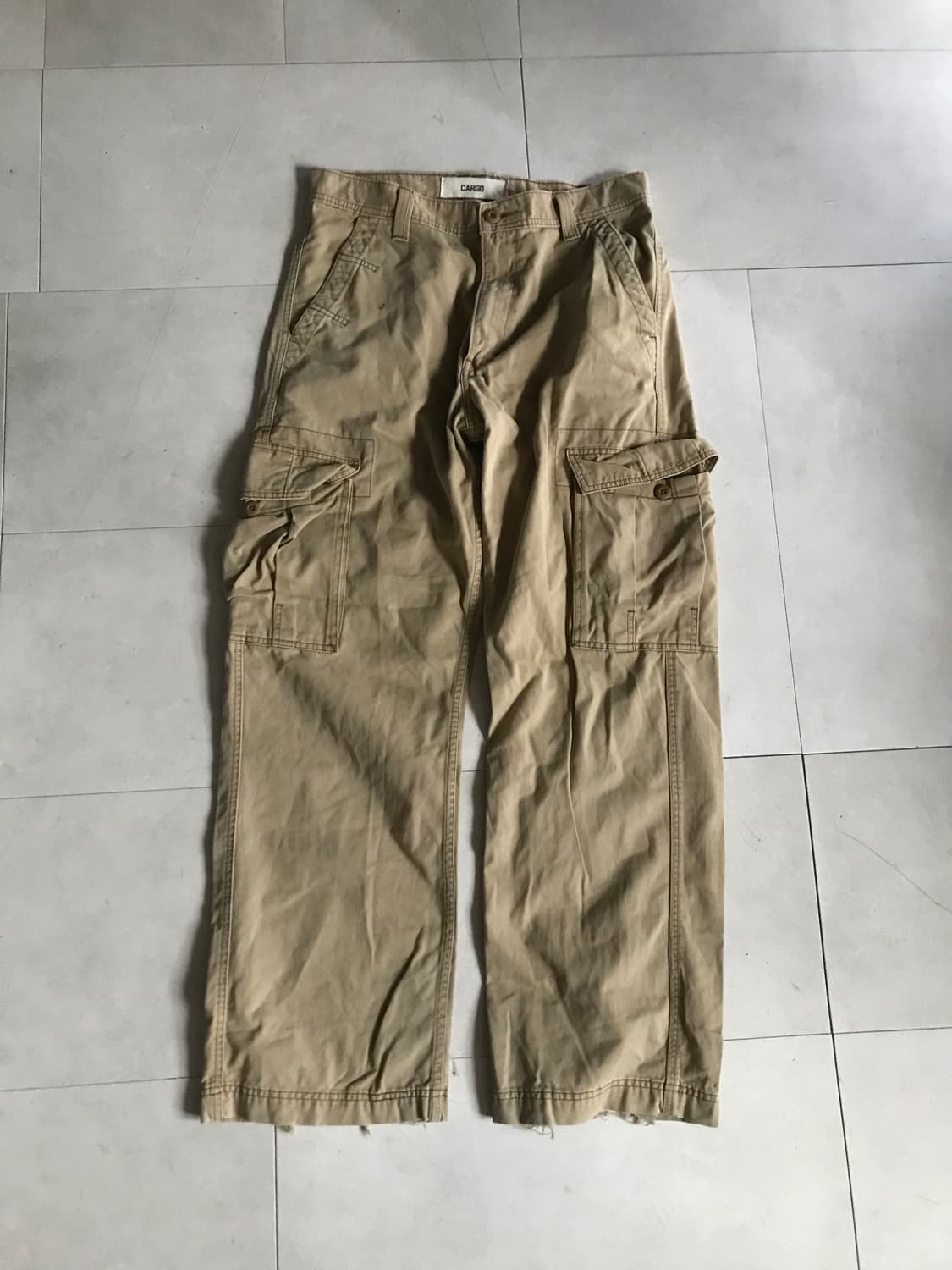 리바이스 베이지 와이드핏 카고팬츠 상품이미지5