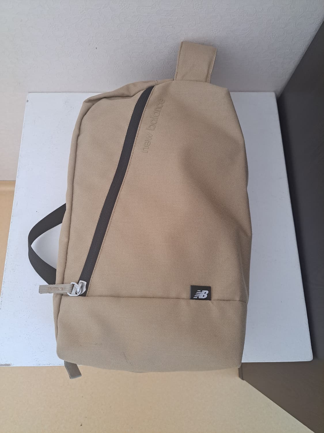 뉴발 슬링백 상품이미지1