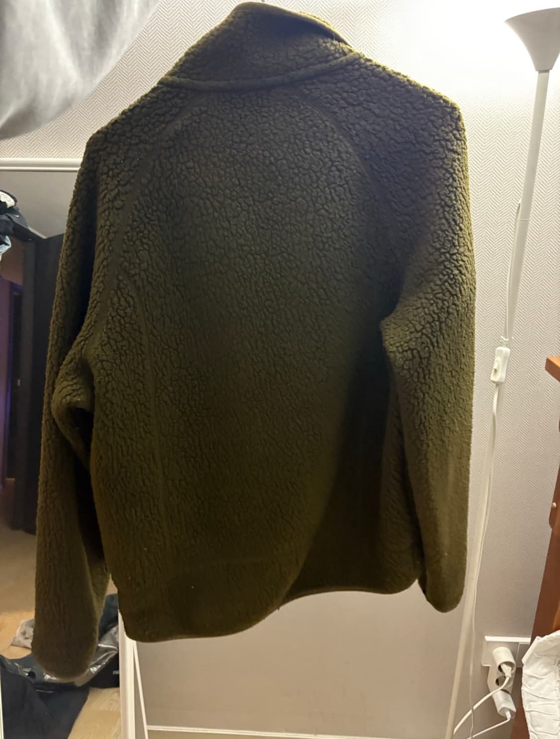 파타고니아 레트로 파일 플리스 카키올리브 상품이미지3