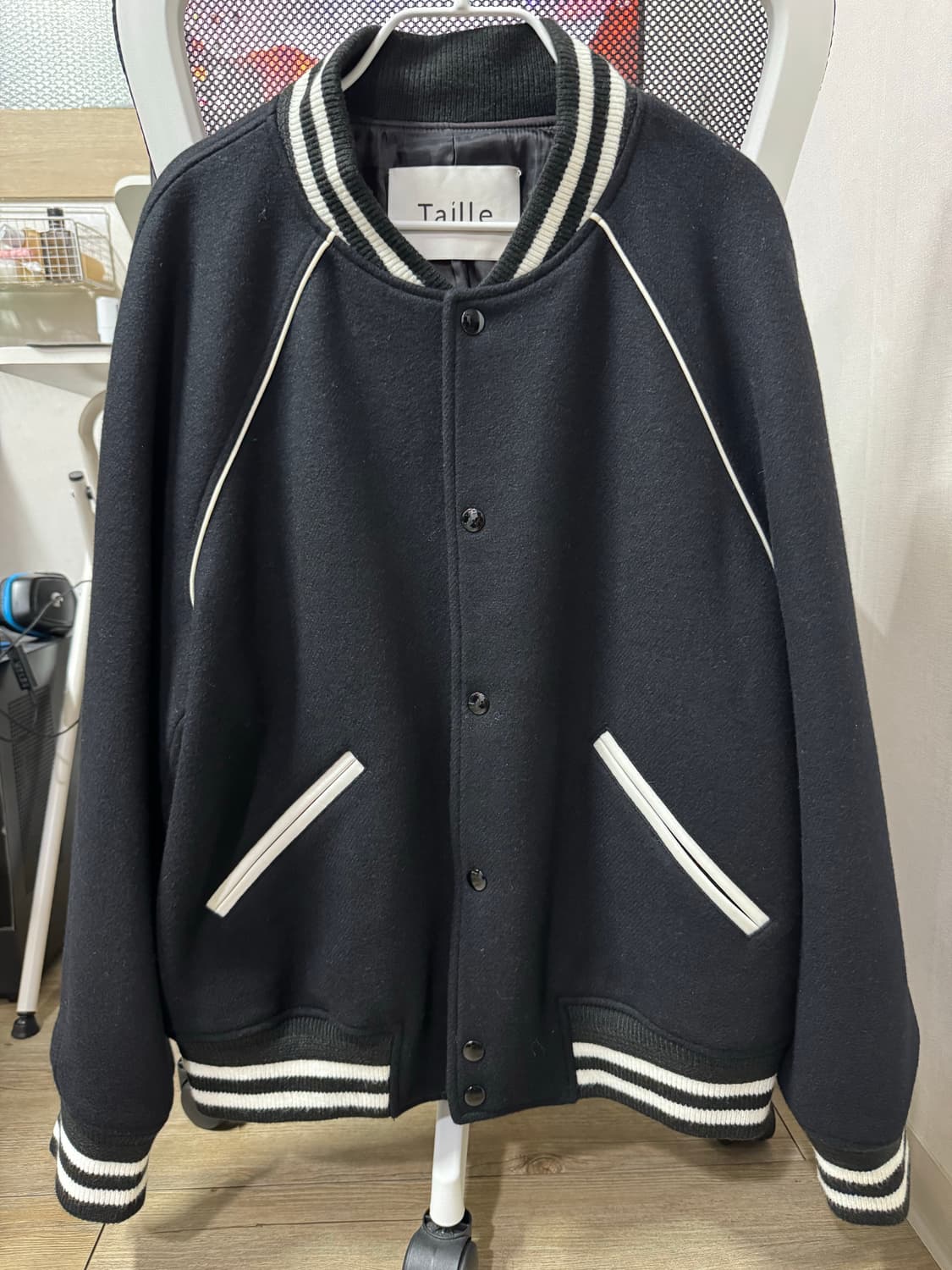 새상품) 타일레 바시티 자켓 상품이미지1