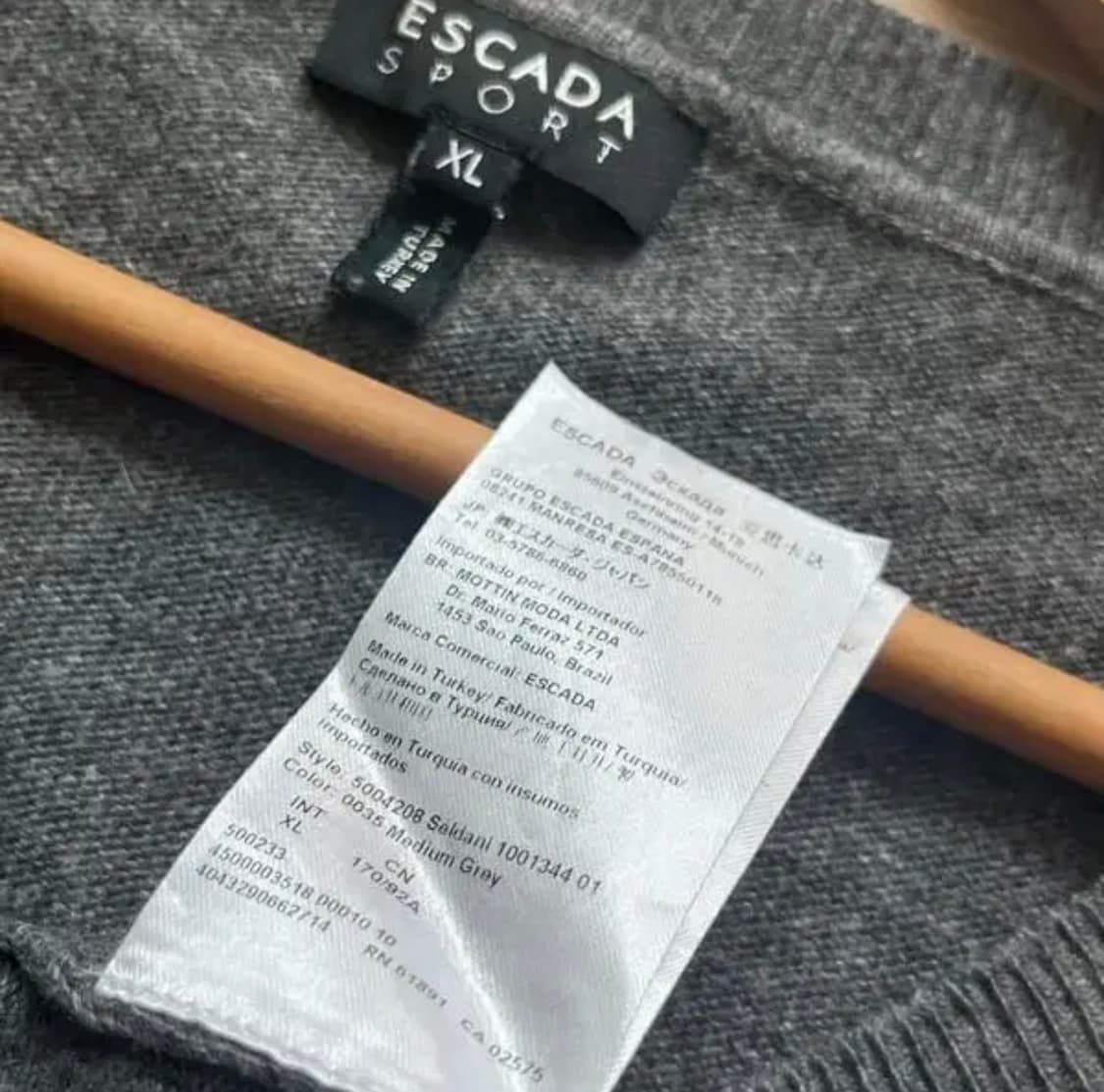 에스까다 정품 앙고라 울니트 빅사이즈 120 그레이 XL 상품이미지5