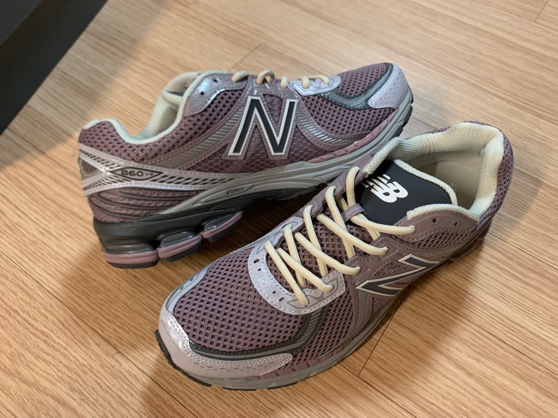 뉴발란스 870v2 아이스 와인 마그넷 상품이미지2