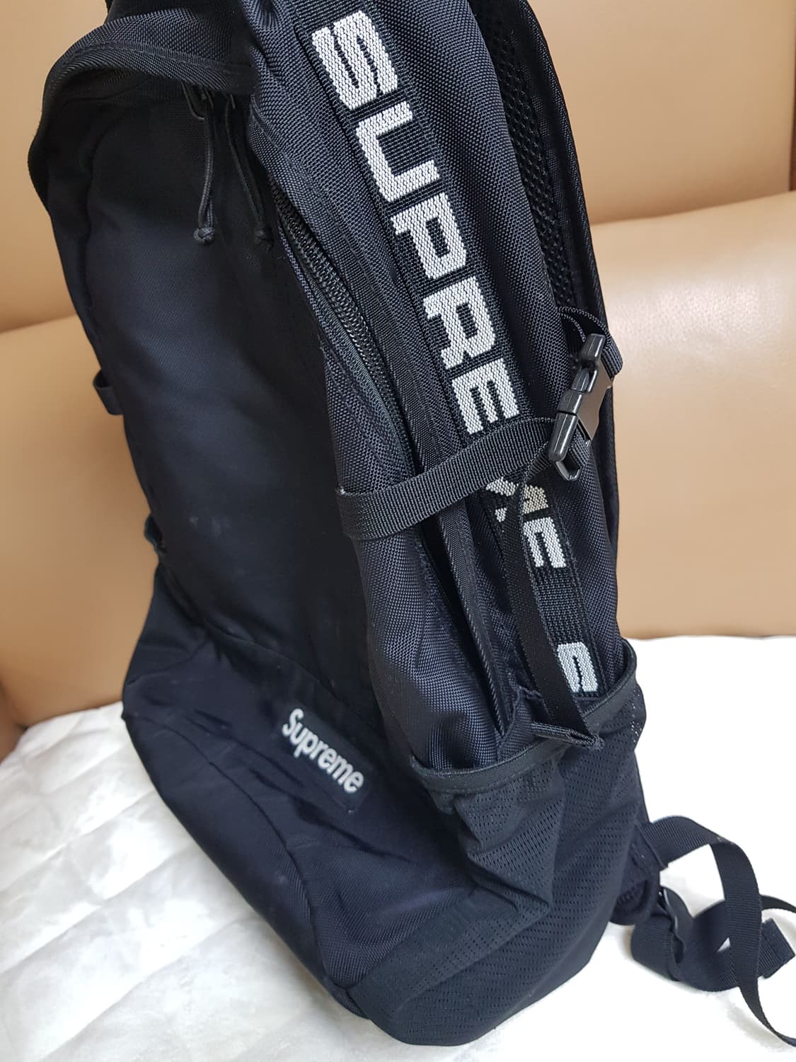 슈프림 백팩 블랙 18SS 상품이미지5