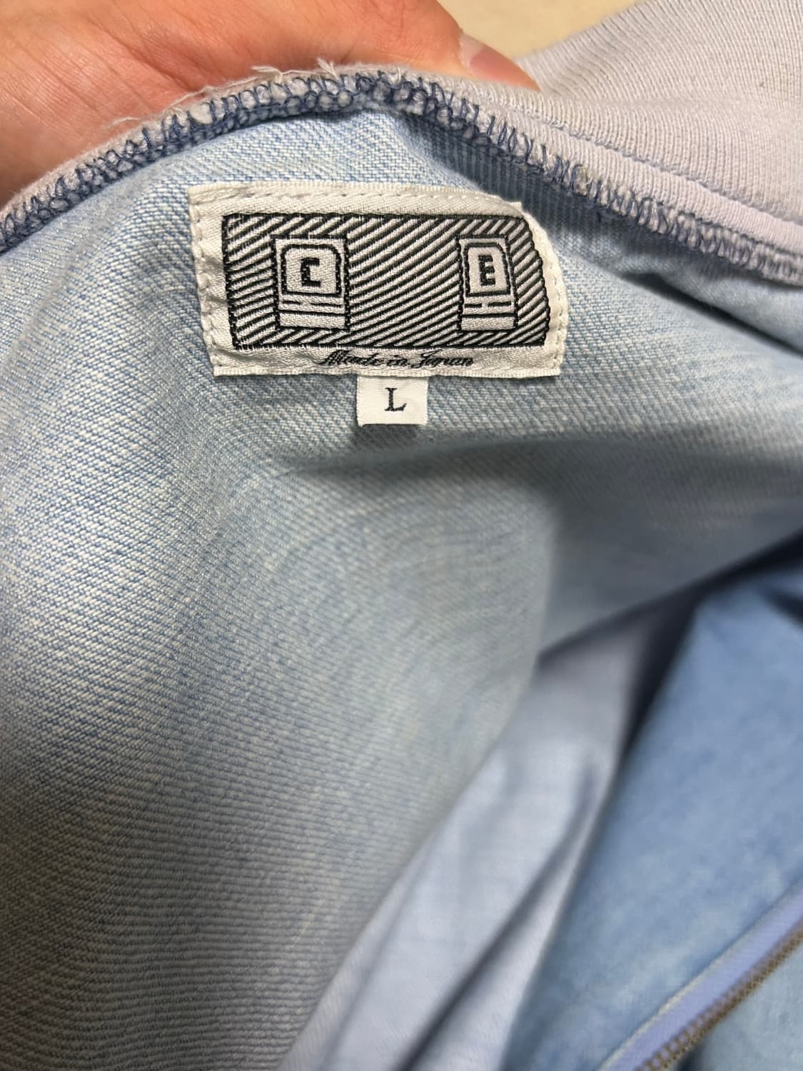 카브엠트 블리치드 데님 봄버 L 상품이미지3