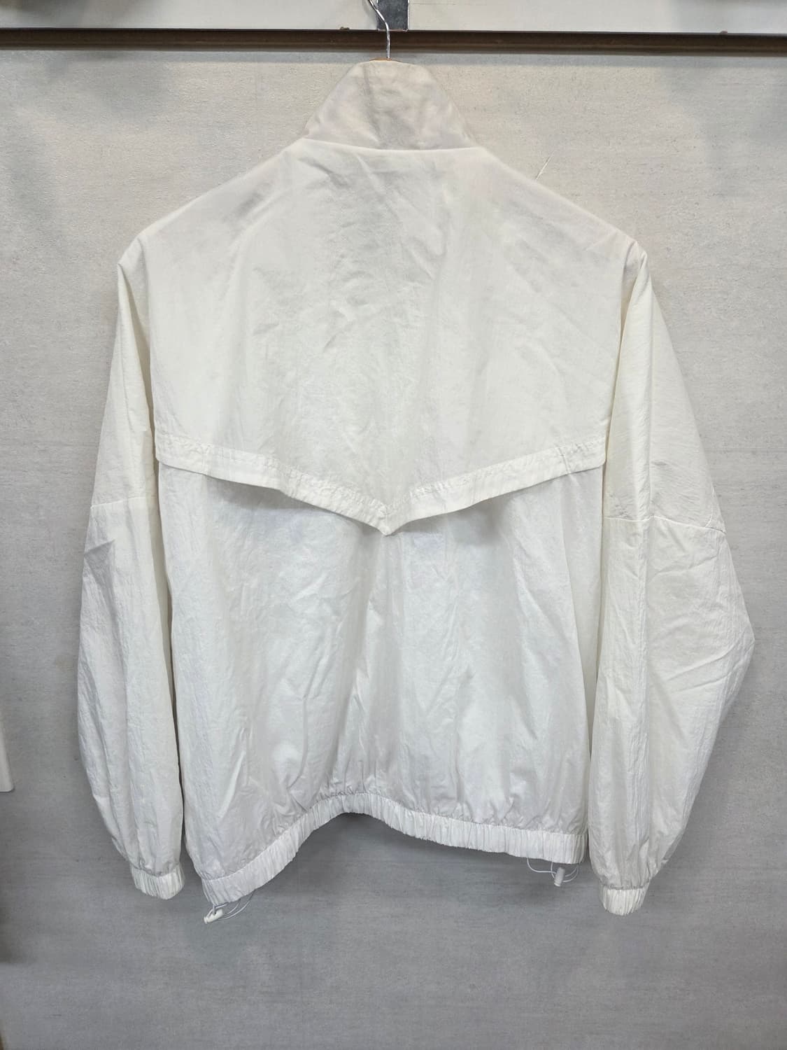 나이키 여성 에센셜 우븐 바람막이 자켓 xl 상품이미지2