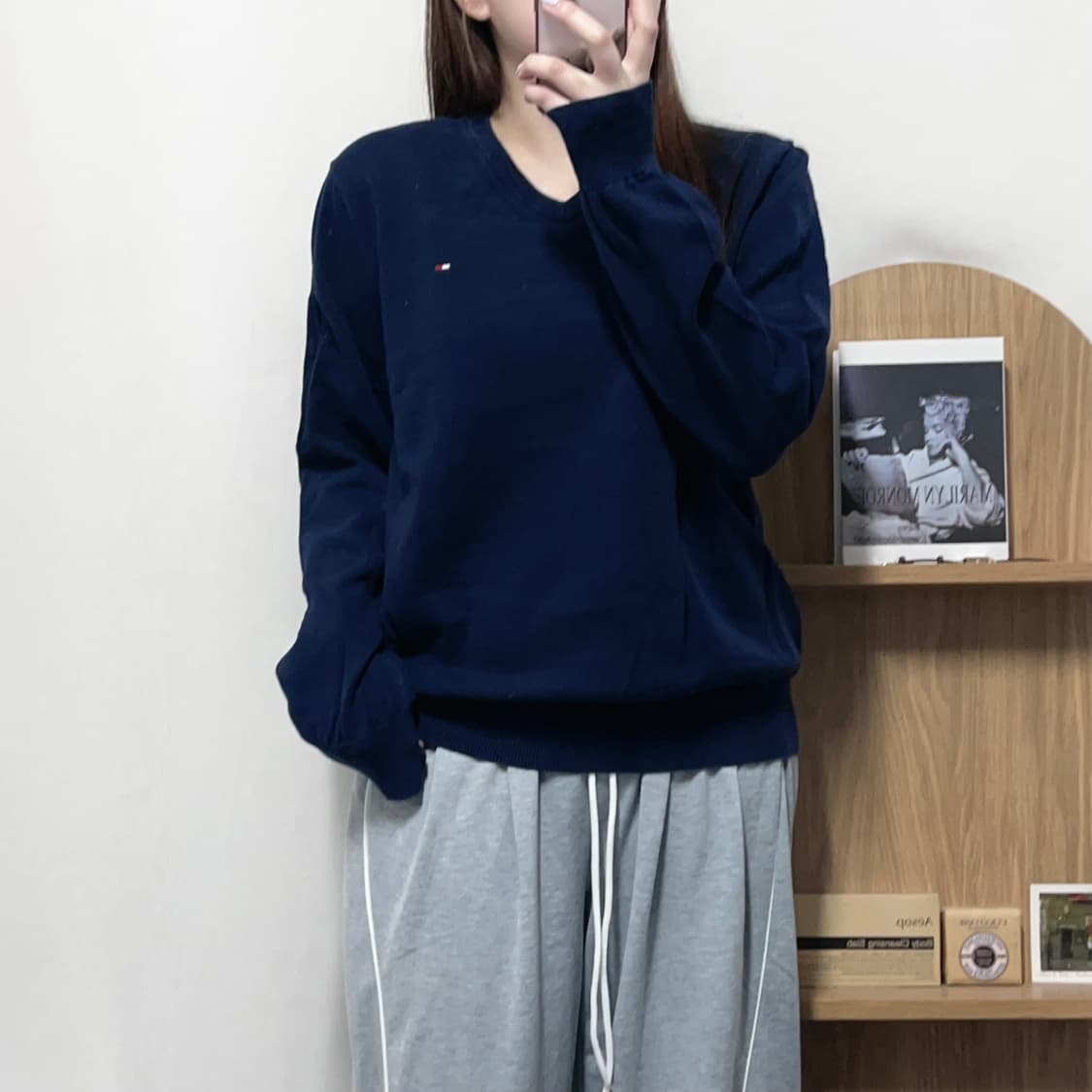 [정품] 타미 네이비 브이넥 니트 [ L ] 상품이미지1