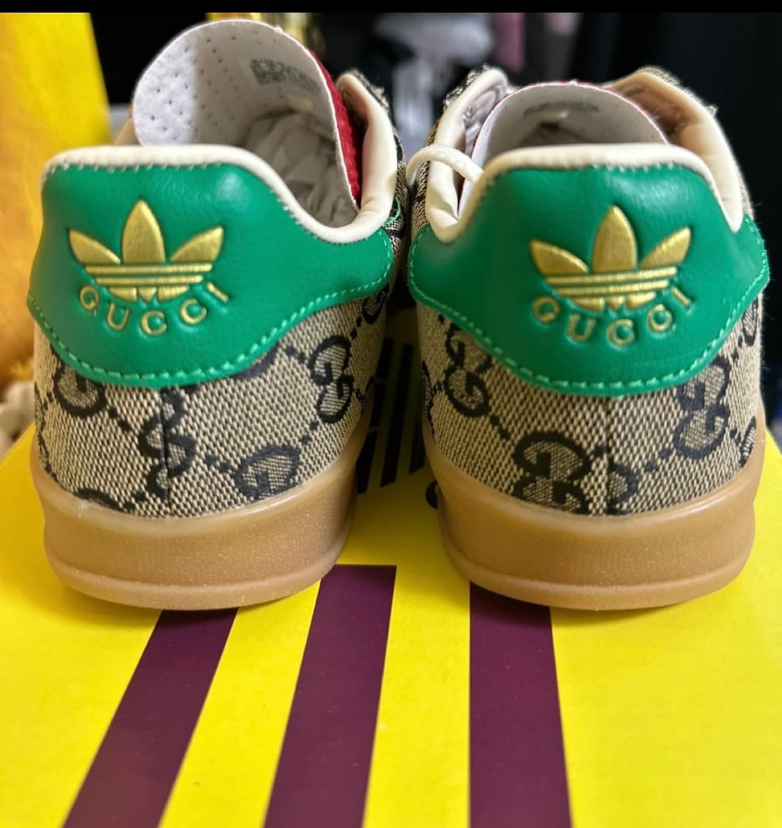 아디다스 X 구찌 콜라보 가젤 스니커즈 상품이미지4