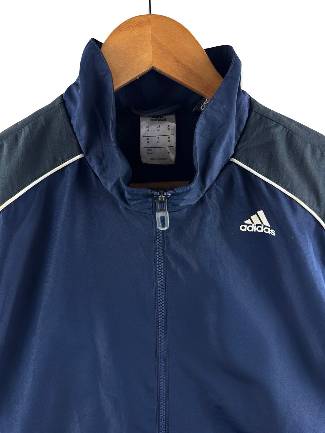 아디다스 네이비 블랙 바람막이3051 상품이미지3