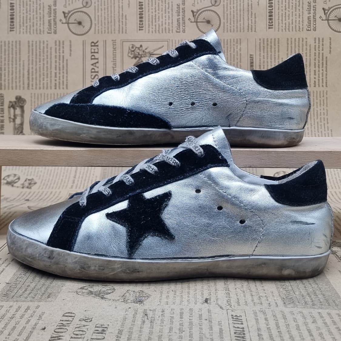 골든구스 슈퍼스타 실버블랙 스니커즈38 240 상품이미지1