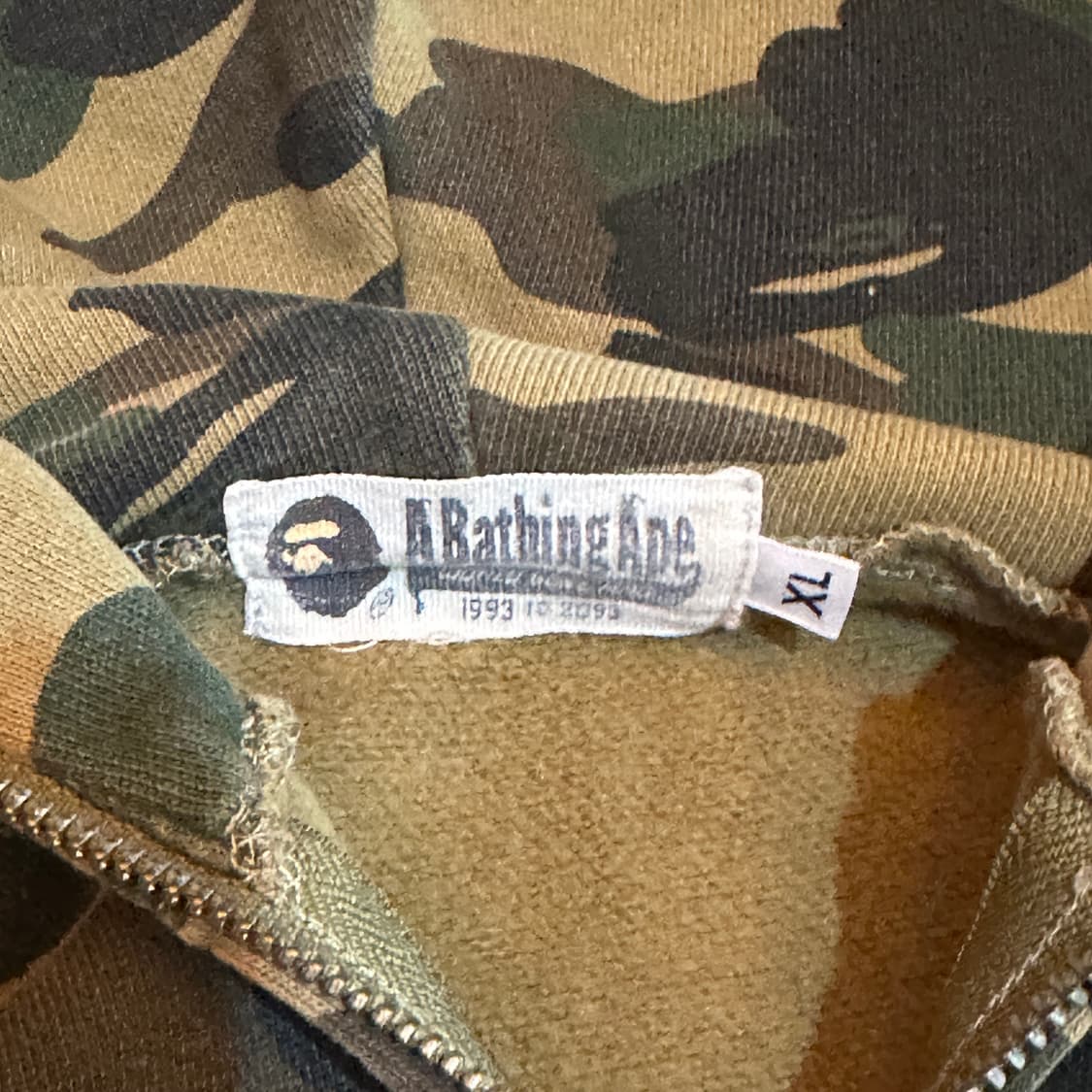 베이프 카모 샤크 후드 집업  상품이미지3