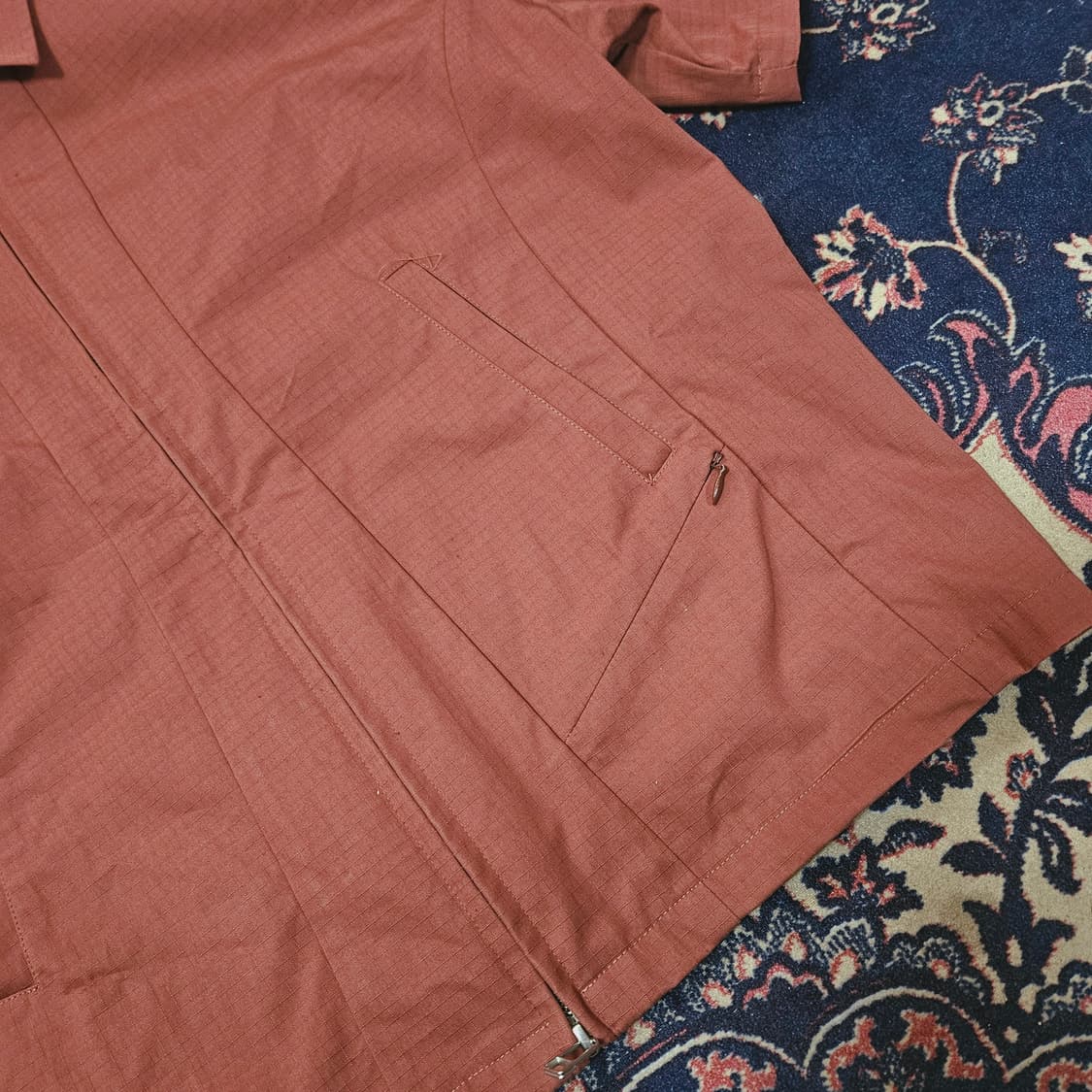 이예(Yiyae) 투웨이 집업 카라넥 반팔 자켓
 상품이미지2