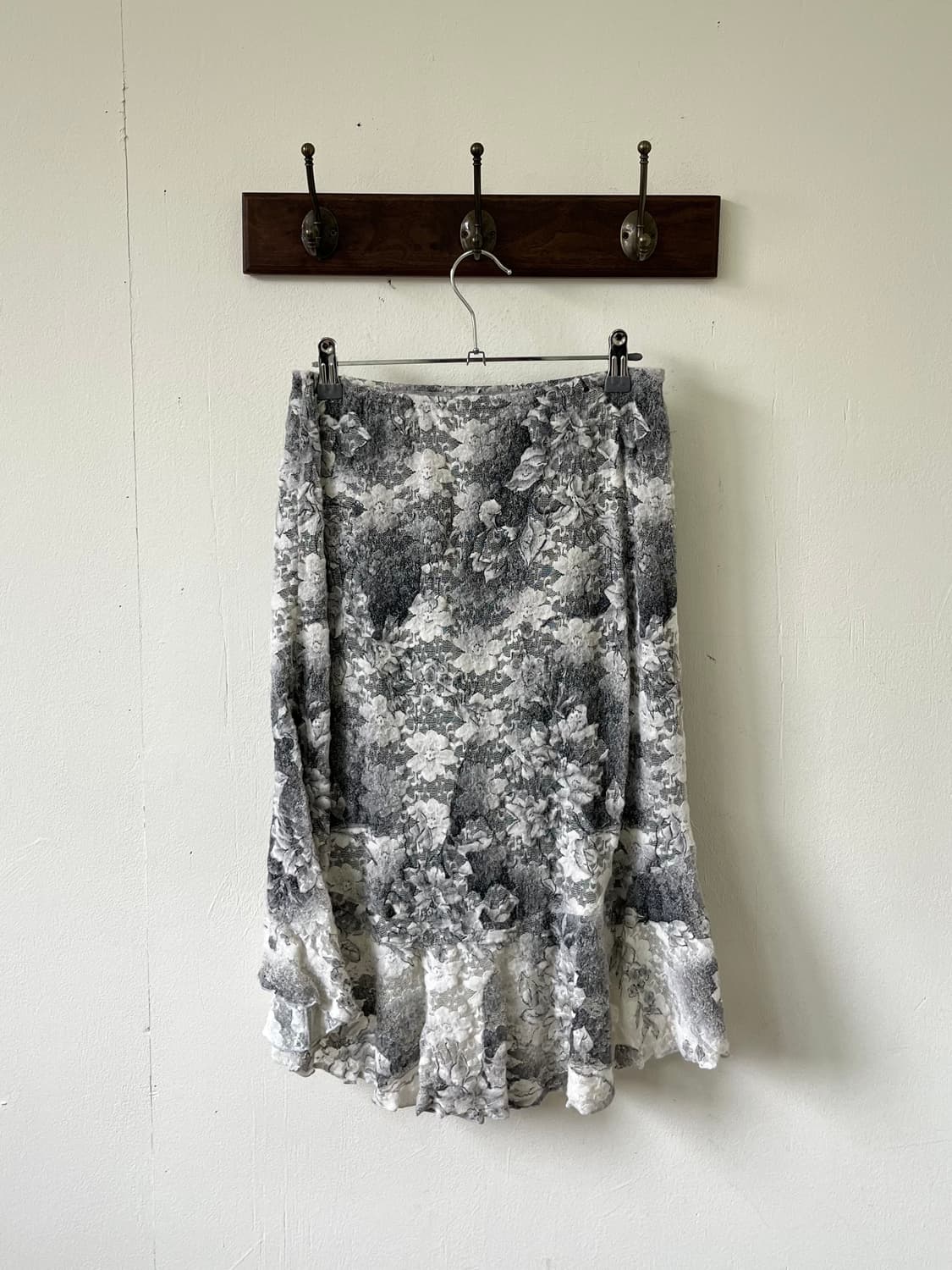 La quest-ceque 언발란스 스노우 플라워 스커트 상품이미지3