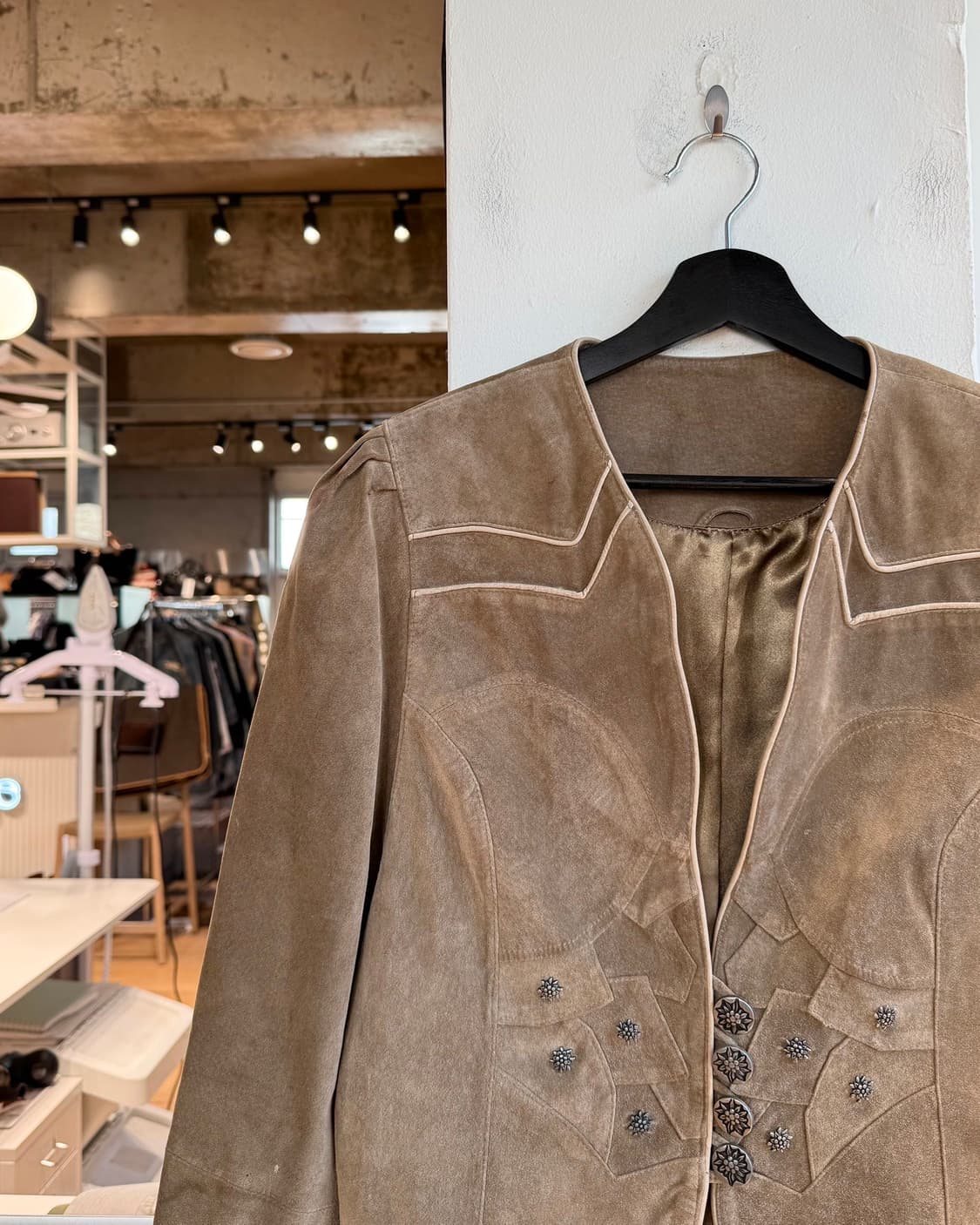 랜드하우스 브라운 스웨이드 자켓  상품이미지4