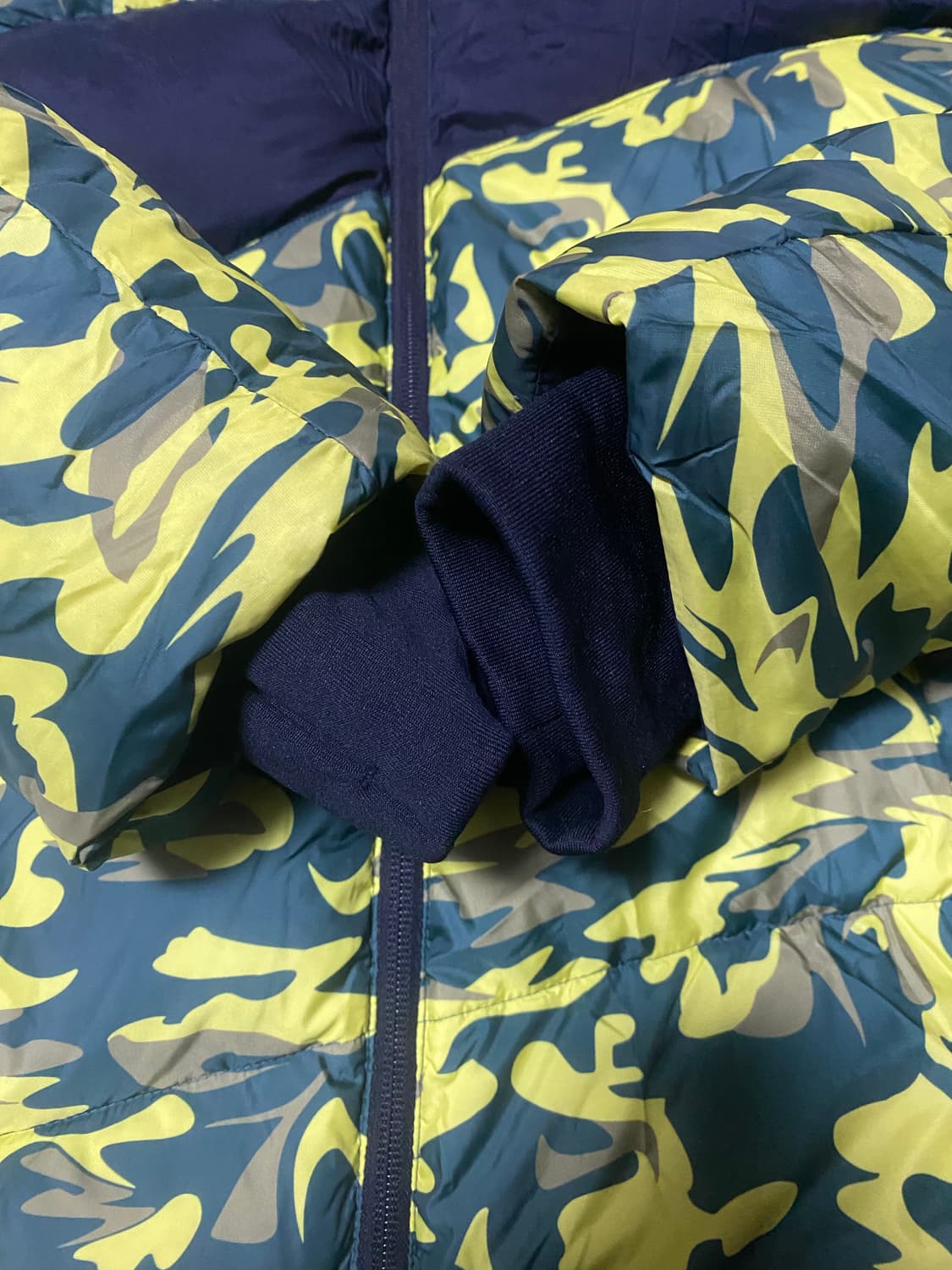 브룩스 카모 패딩 상품이미지4