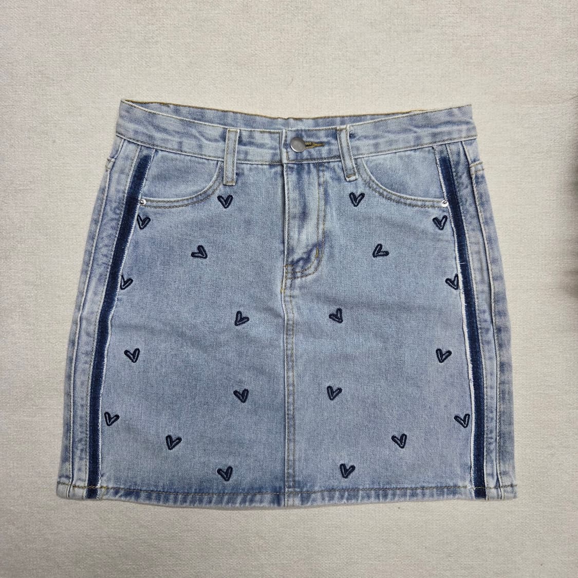 빈티지 하트 자수 데님 미니 스커트 상품이미지1