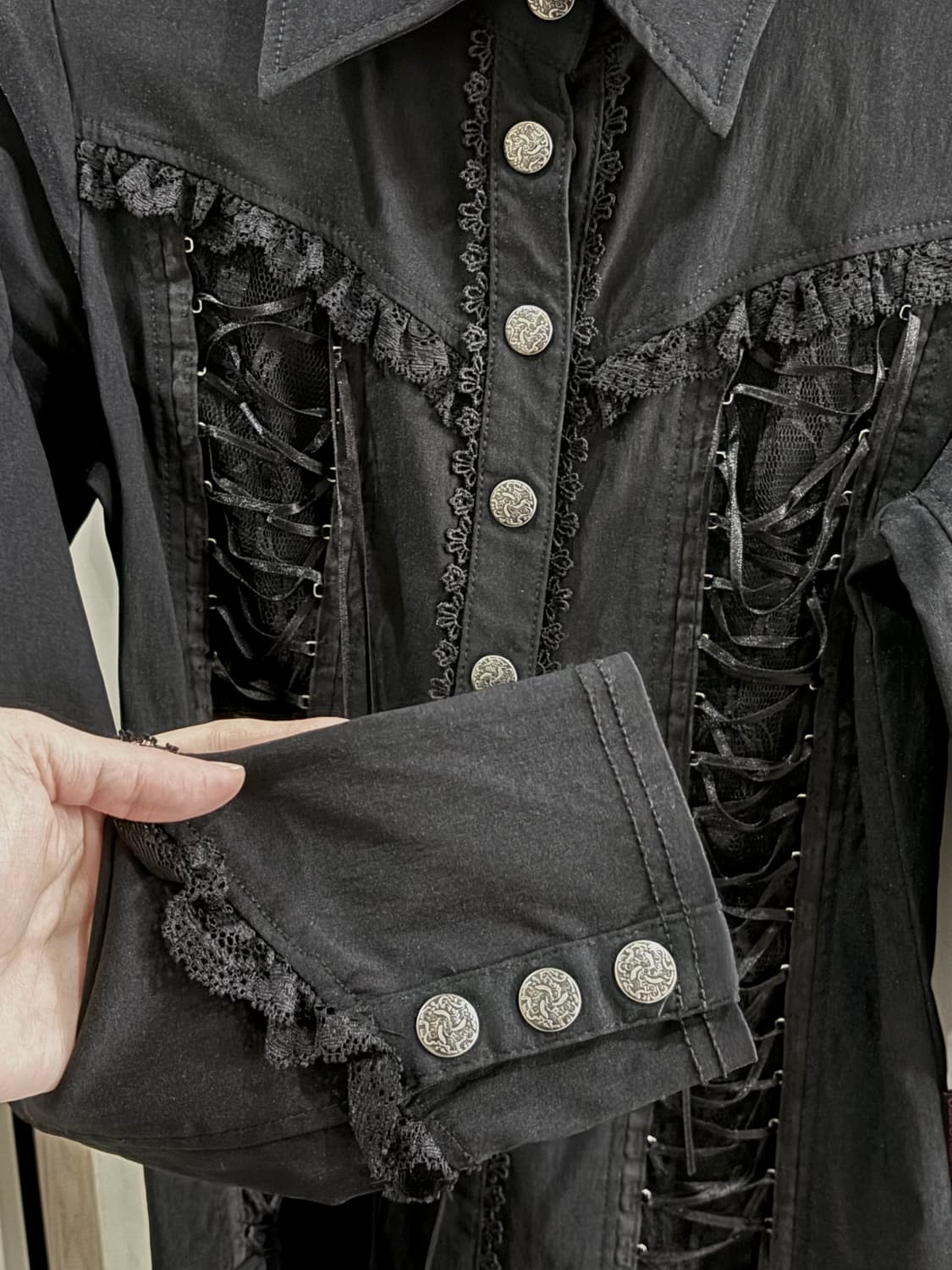 ozz on 고스로리레이스 코르셋 장미 셔츠 상품이미지3