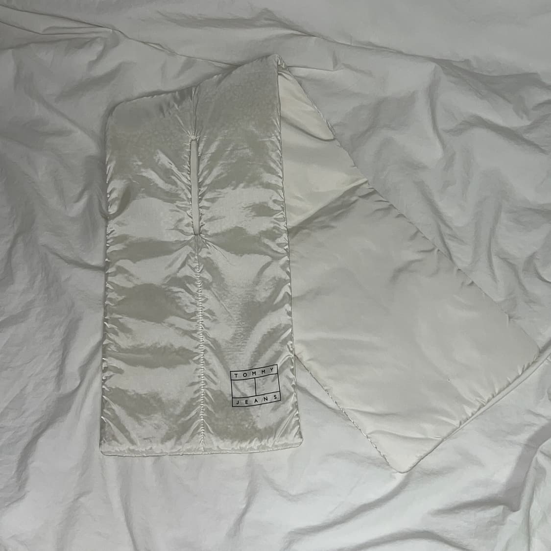 타미힐피거 패딩 푸퍼 목도리 상품이미지2