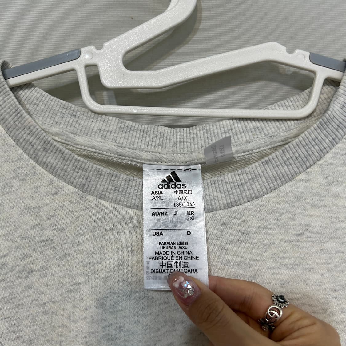 아디다스 남성 맨투맨 티셔츠 2XL 상품이미지2