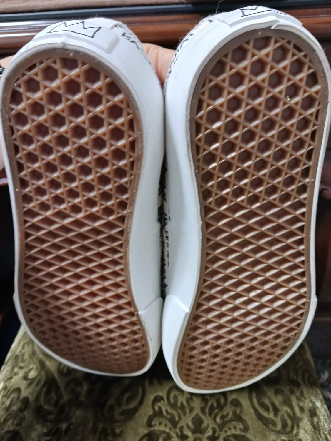 바스키아 아티스틱 스니커즈 레터링 화이트 상품이미지6