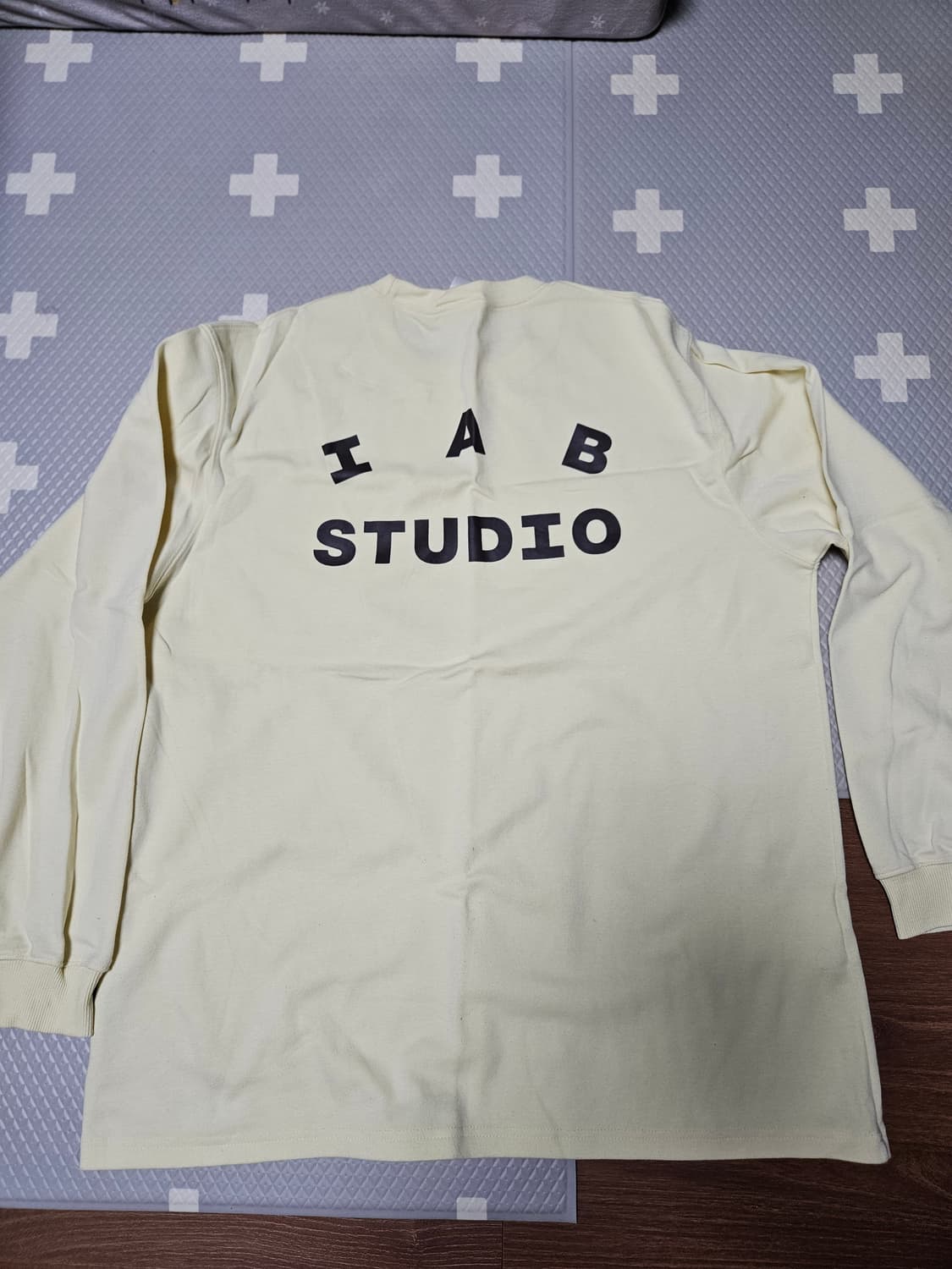 아이앱 스튜디오 롱슬리브 레몬 XL 상품이미지3