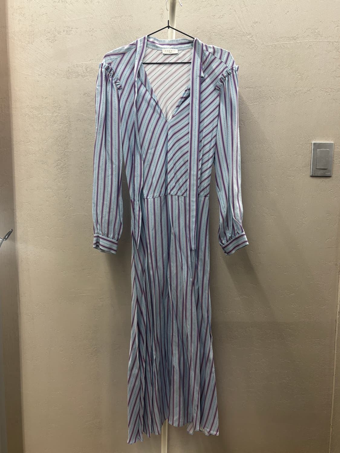 산드로 블루 컬러 스트라이프 드레스  상품이미지2