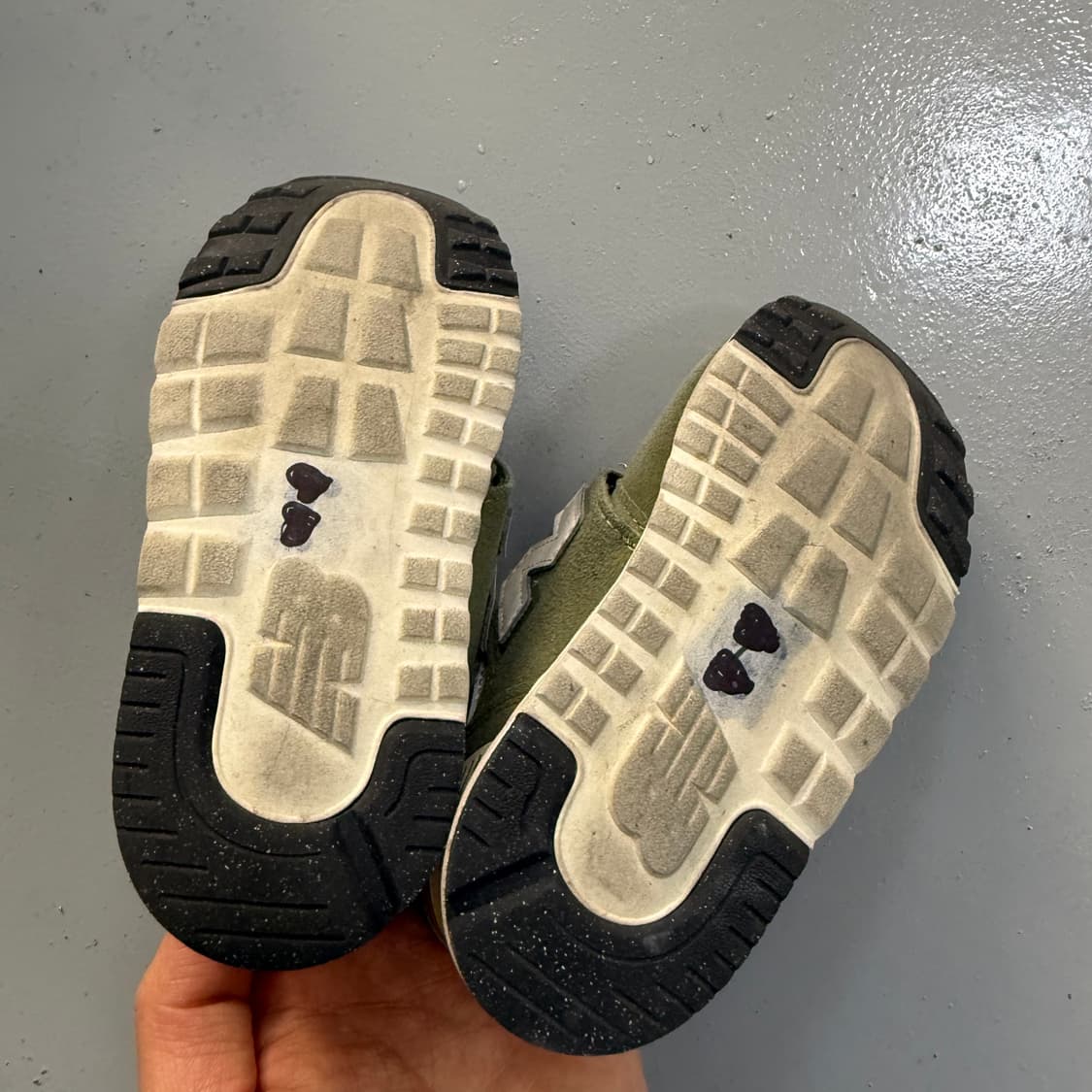 155 뉴발란스 키즈 벨크로 574 0406T 상품이미지4