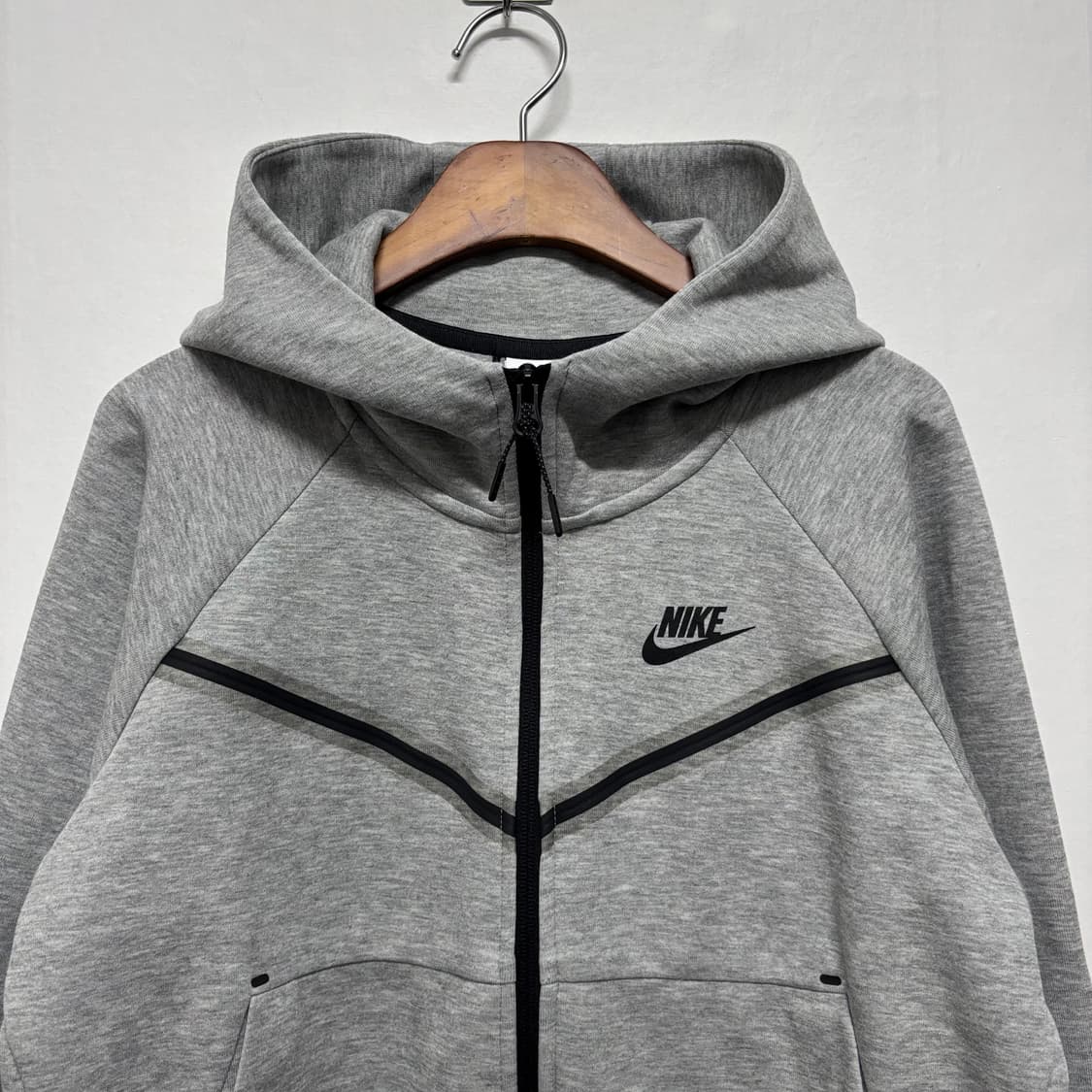 나이키 우먼스 테크팩 후드집업 상품이미지2