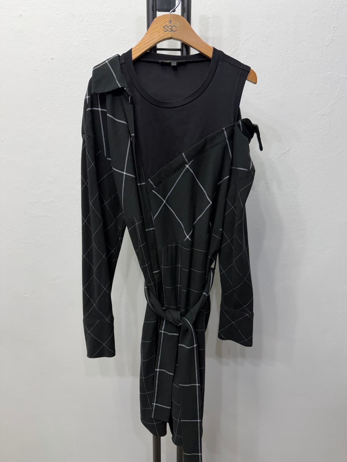 정품) 마쥬 블랙 체크 롱 셔츠형 절개 롱 원피스 1  상품이미지1