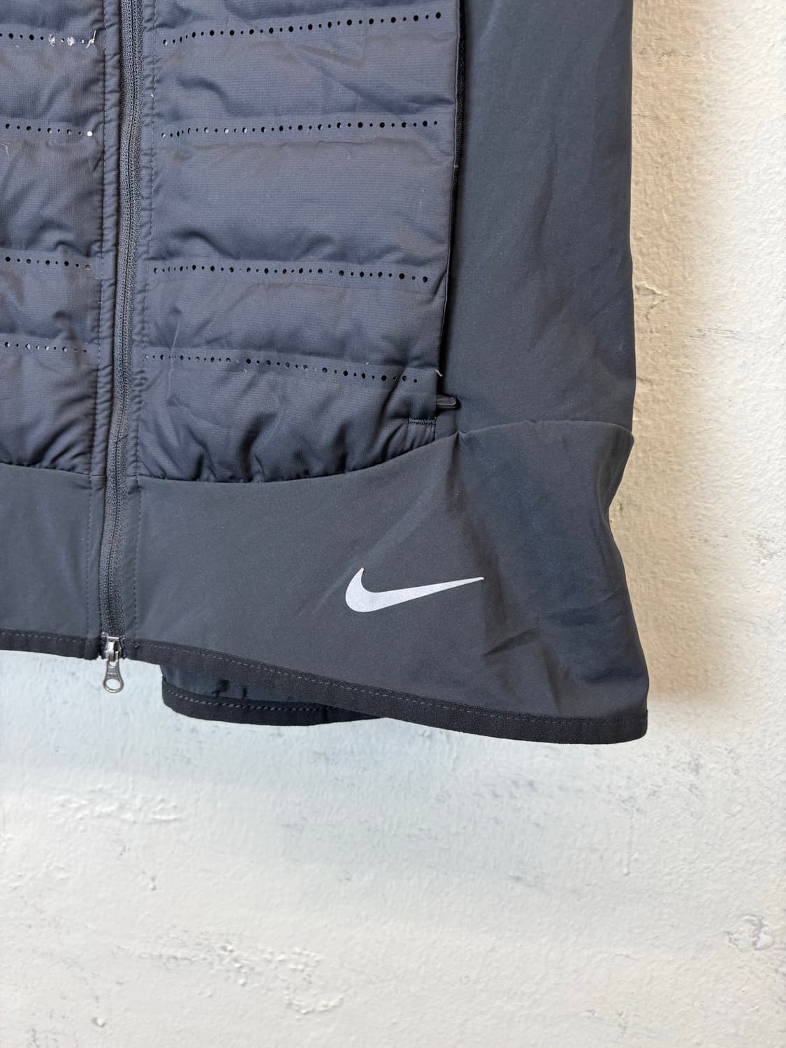 나이키 에어로로프트 러닝 베스트 상품이미지5