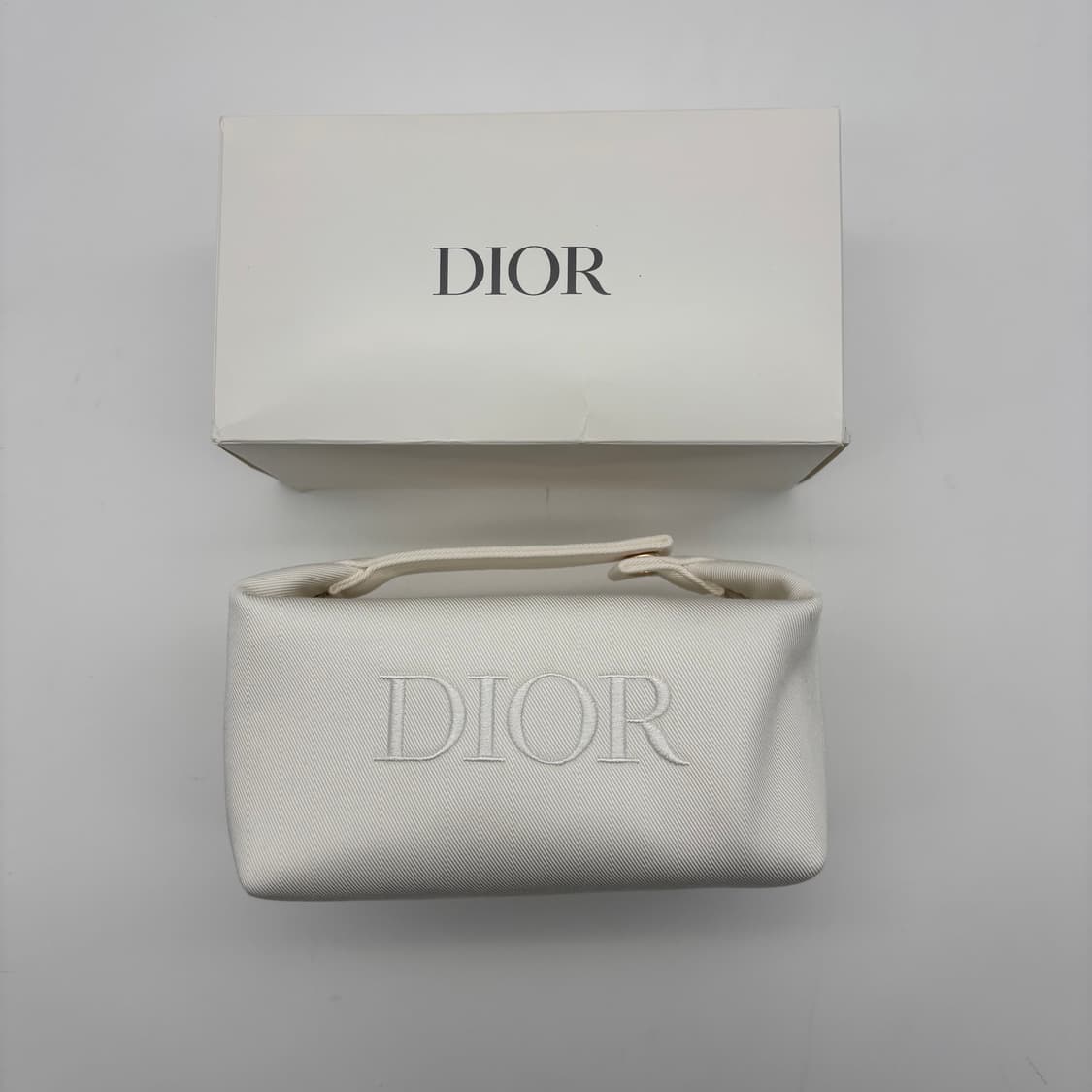 Dior 디올파우치&헤어브러쉬 [FC12540-823-2] 상품이미지2