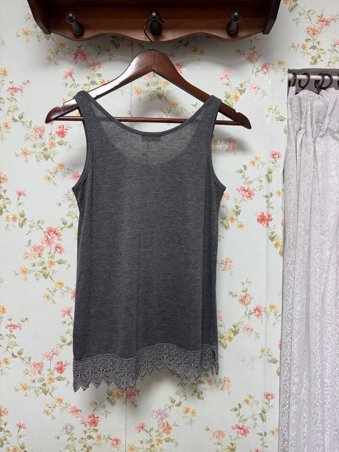 그레이 레이어드 슬리브리스 상품이미지2