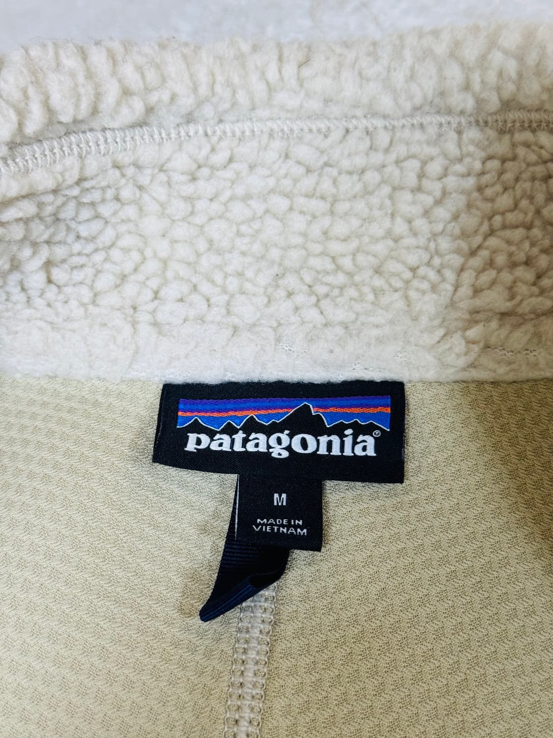 파타고니아 클래식 레트로 네츄럴 상품이미지3