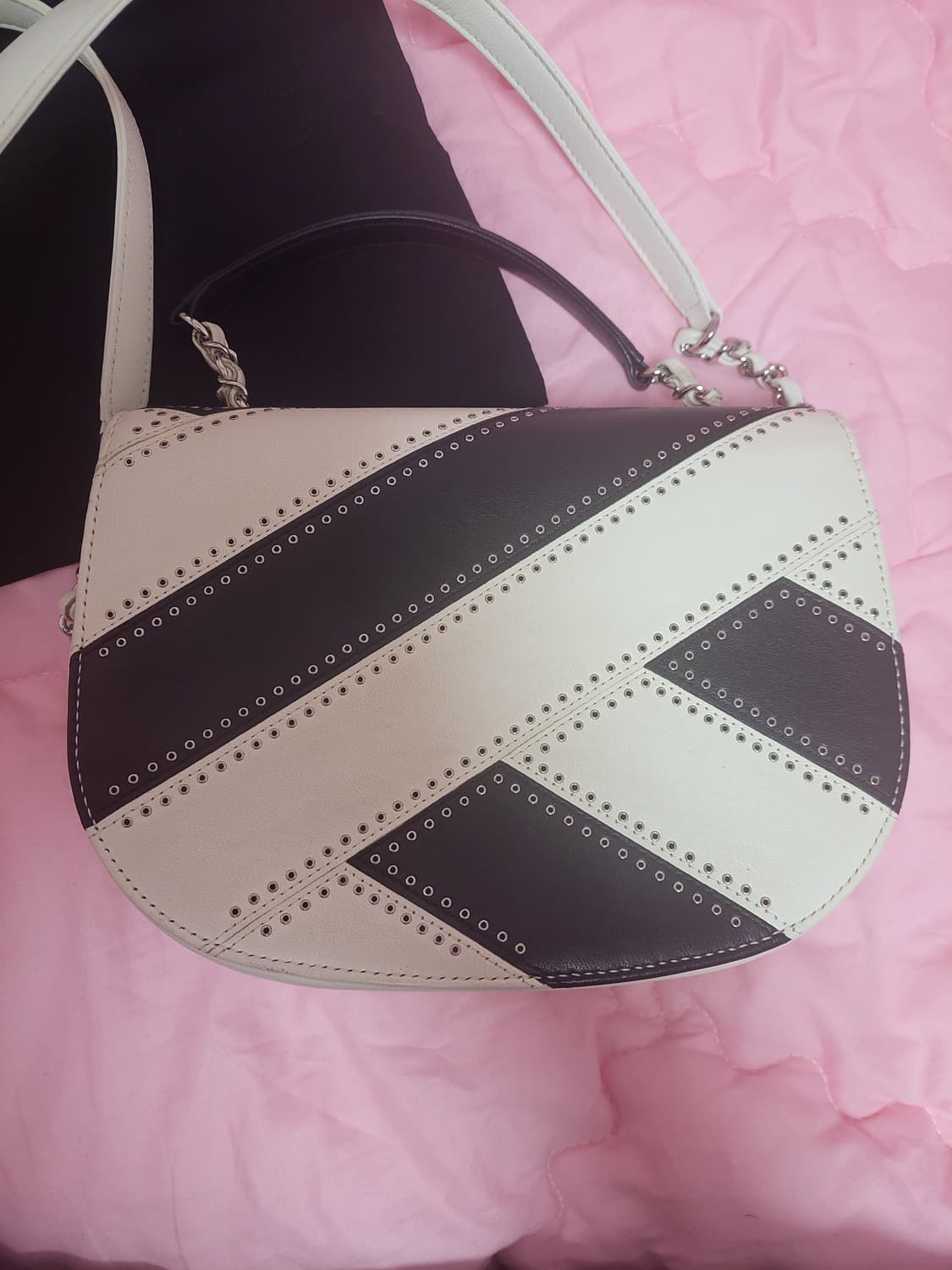 정품)급처3번들음상태좋음!샤넬 탑핸들 크루백 시즌백 가방 크로스백 토트백 상품이미지7