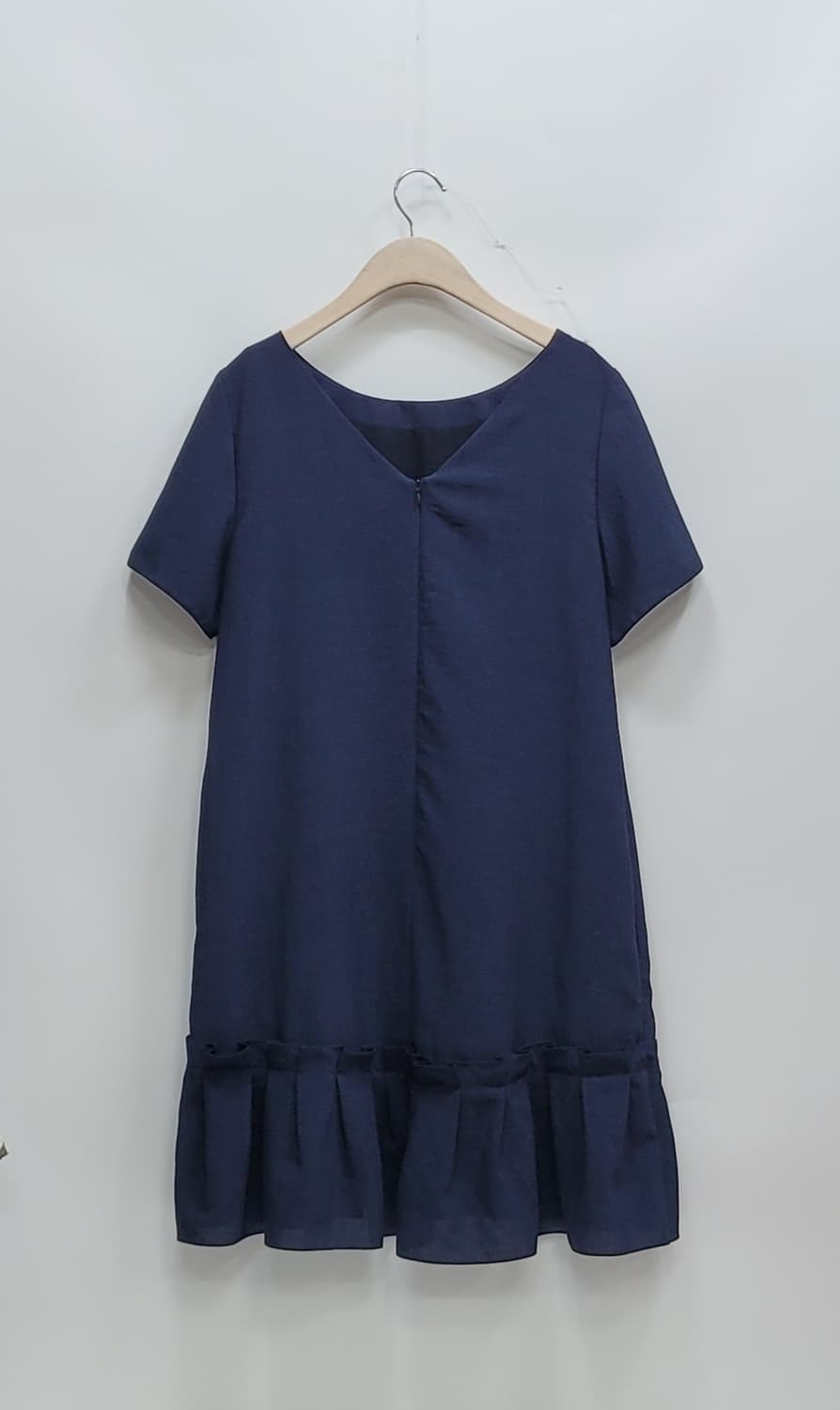 SISLEY 20SS 시슬리 프릴 원피스/ 여 44 (91-98-170) 상품이미지3