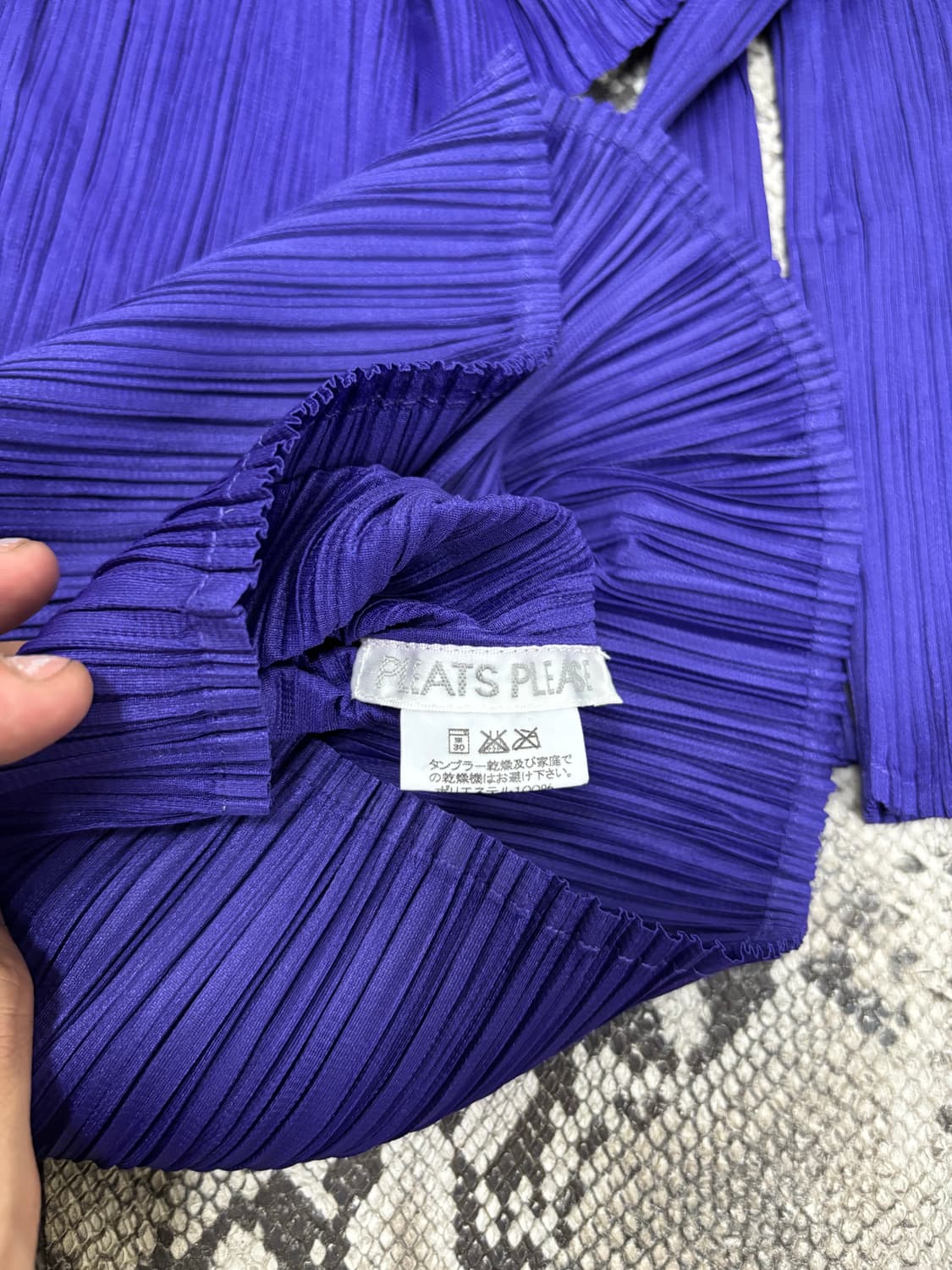 “Pleats Please (ISSEY MIYAKE)” sleeve 상품이미지3