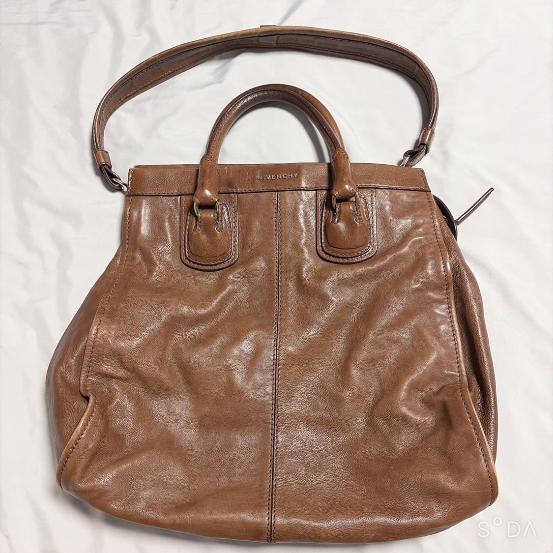 지방시 브라운 가죽 토트겸 숄더백 상품이미지1